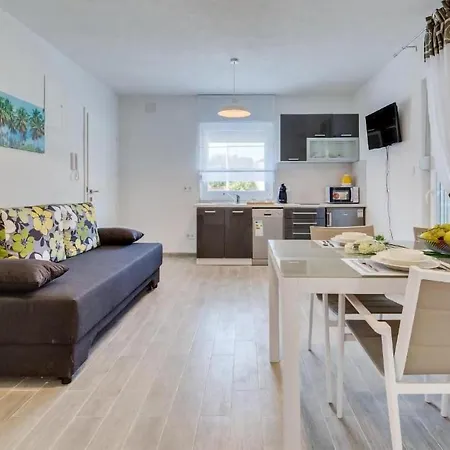 2 Bedroombeautiful In Apartmán *